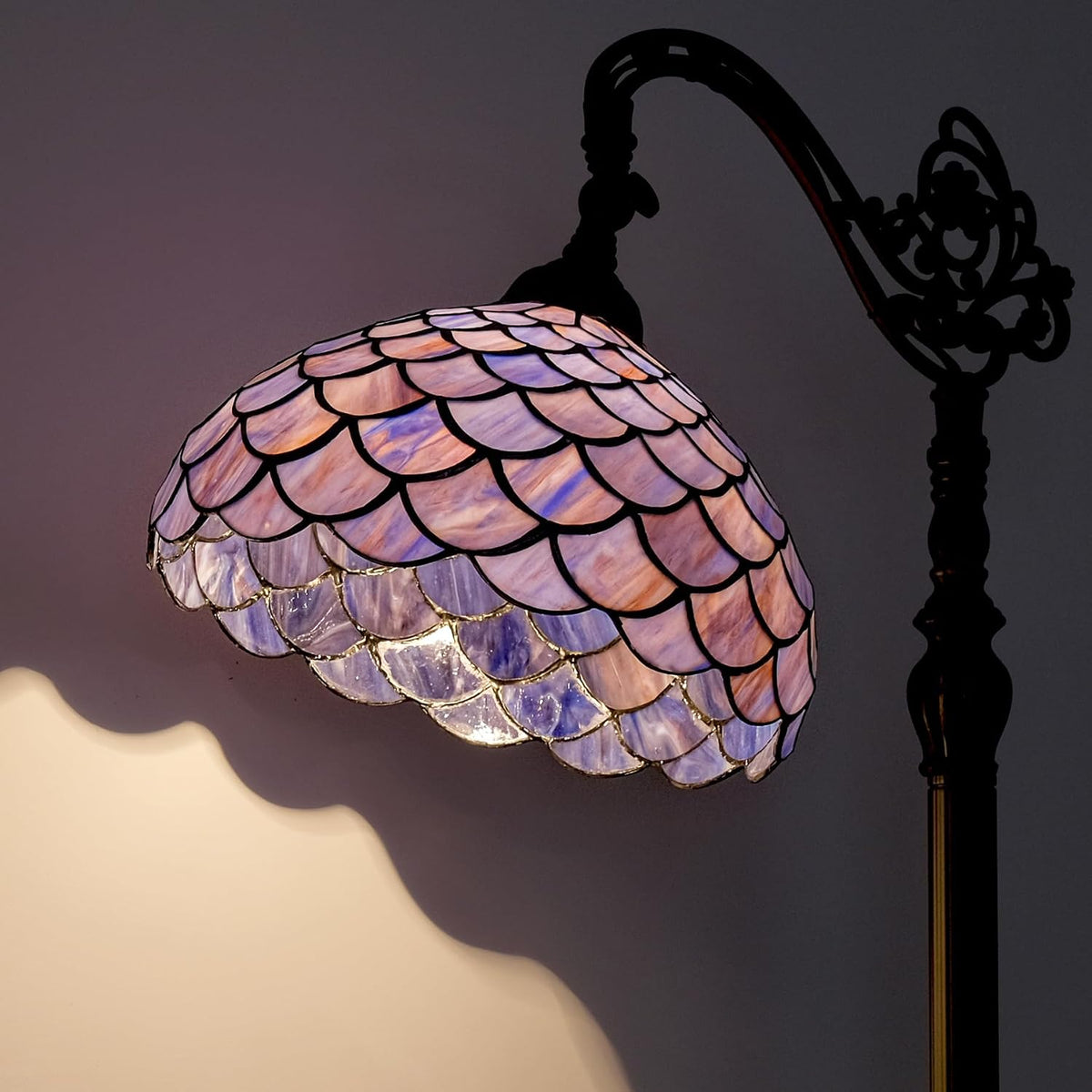 GILGGAK Blue Fish Scales Tiffany Floor Lamp — model photograph 4