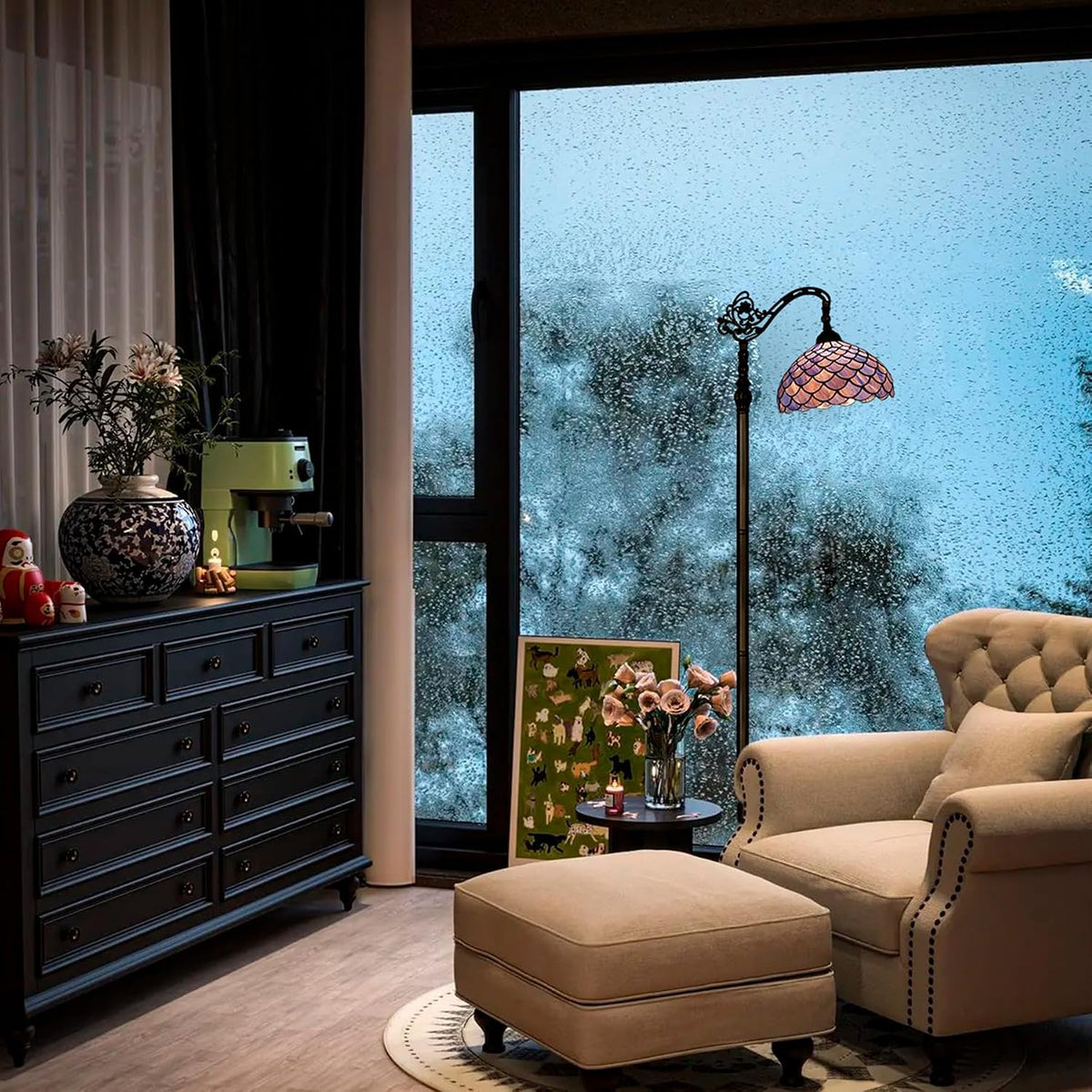 GILGGAK Blue Fish Scales Tiffany Floor Lamp — model photograph 5